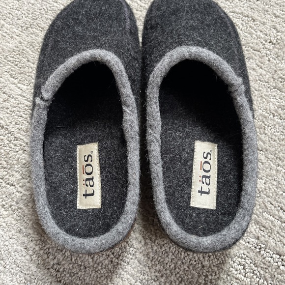 Taos Woollery Clogs Women's Charcoal Wool Lined SlipOn Shoes Size US 7-7.5 EU 38 - Picture 4 of 7